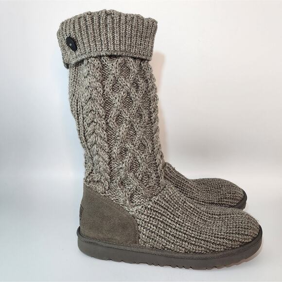 UGG Classic Cardi Cabled Knit Sweater Knee Boots Women's Size 8 NWT - Picture 1 of 10